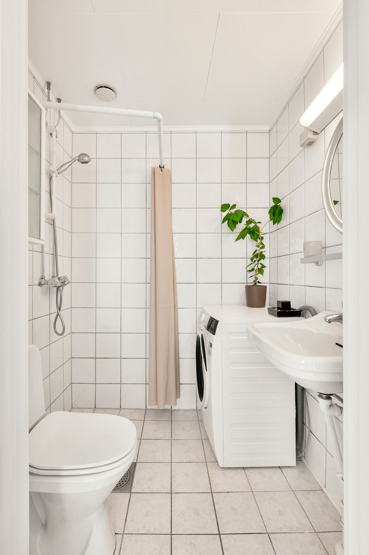 Badet ble rehabilitert i regi av borettslaget i 2000/2001. Galleribilde