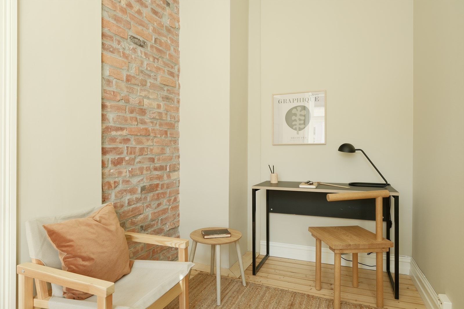 Soverom II - Her er det god plass til å sette inn garderobeskap og skrivebord. Galleribilde