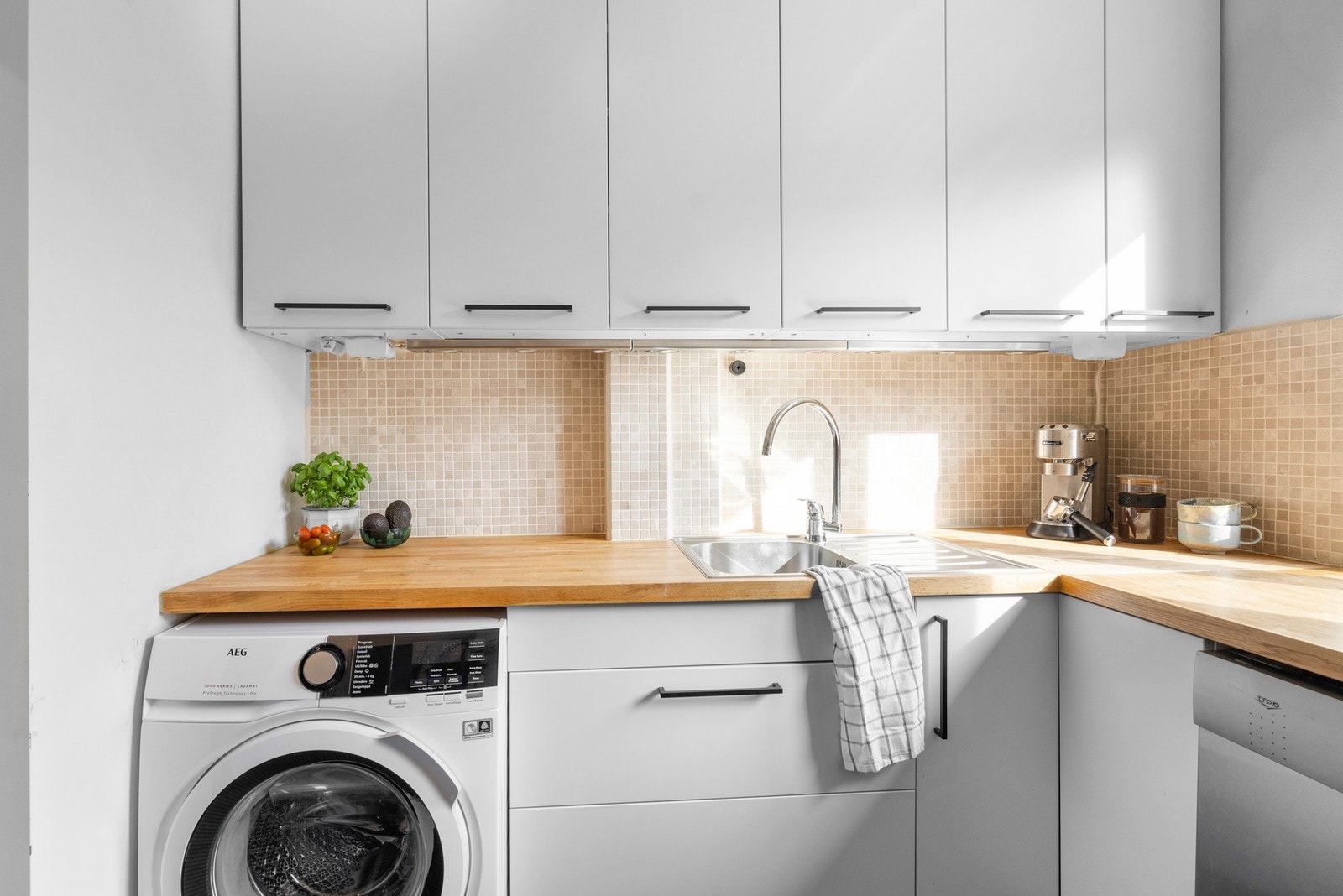 Vaskemaskin på kjøkken medfølger Galleribilde