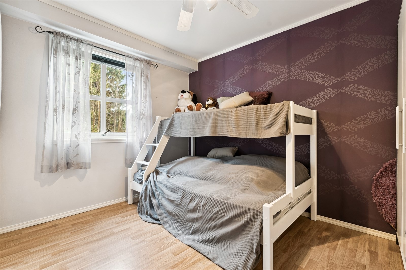 Alle soveromma har fargeval som gjev ei roleg og avslappande atmosfære. Galleribilde