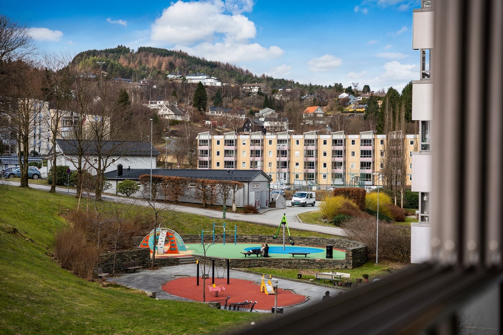 - Trivelig lekeplass like ved - Galleribilde