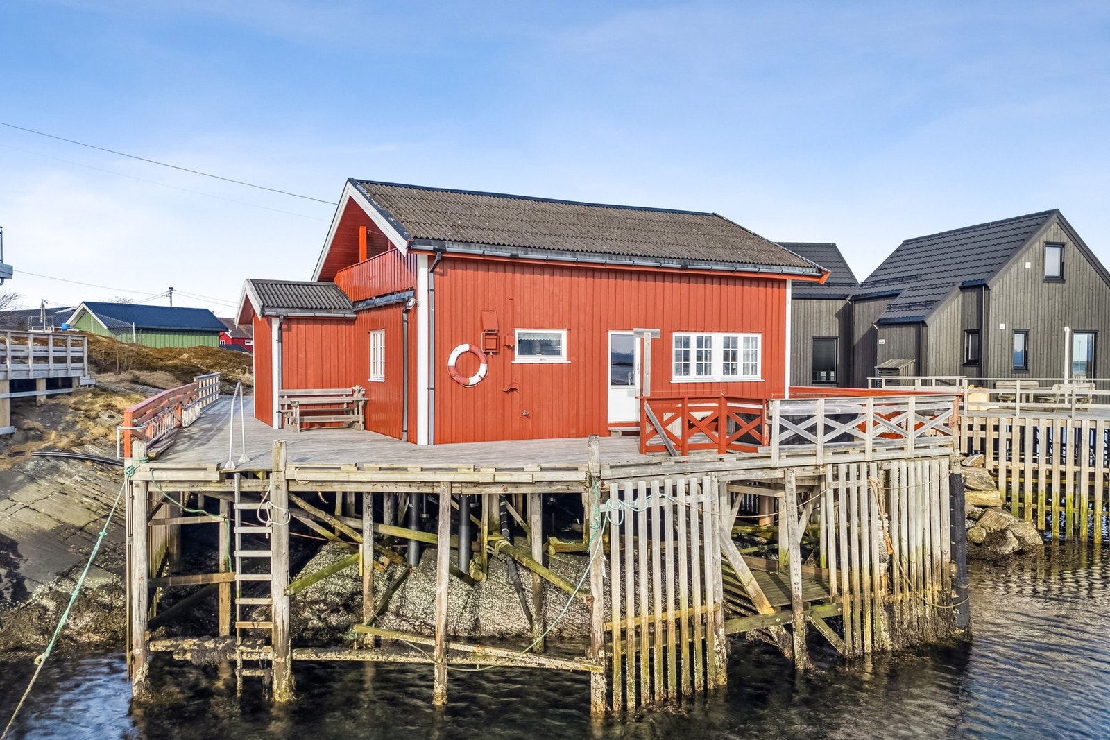 Eiendomsmegler 1 v/Gisle Kallestad har gleden av å presentere Hamnholmveien 45
Foto: EFKT Galleribilde