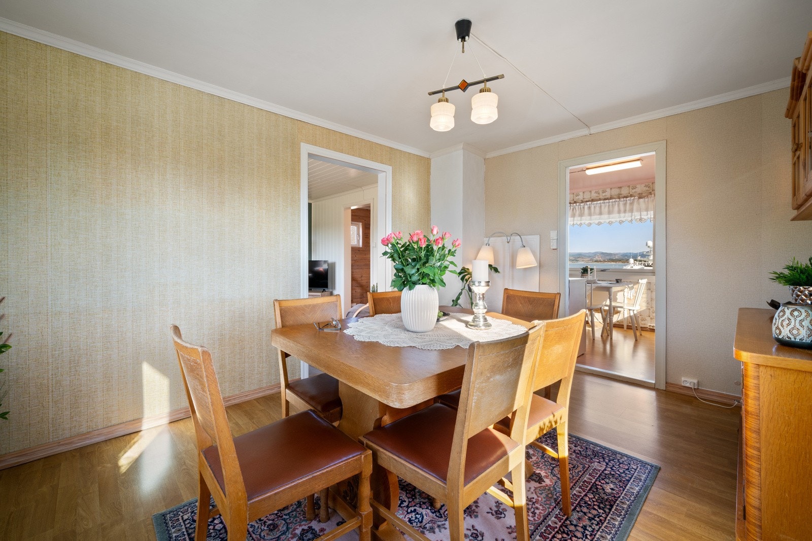 Videre følger spisestuen Galleribilde