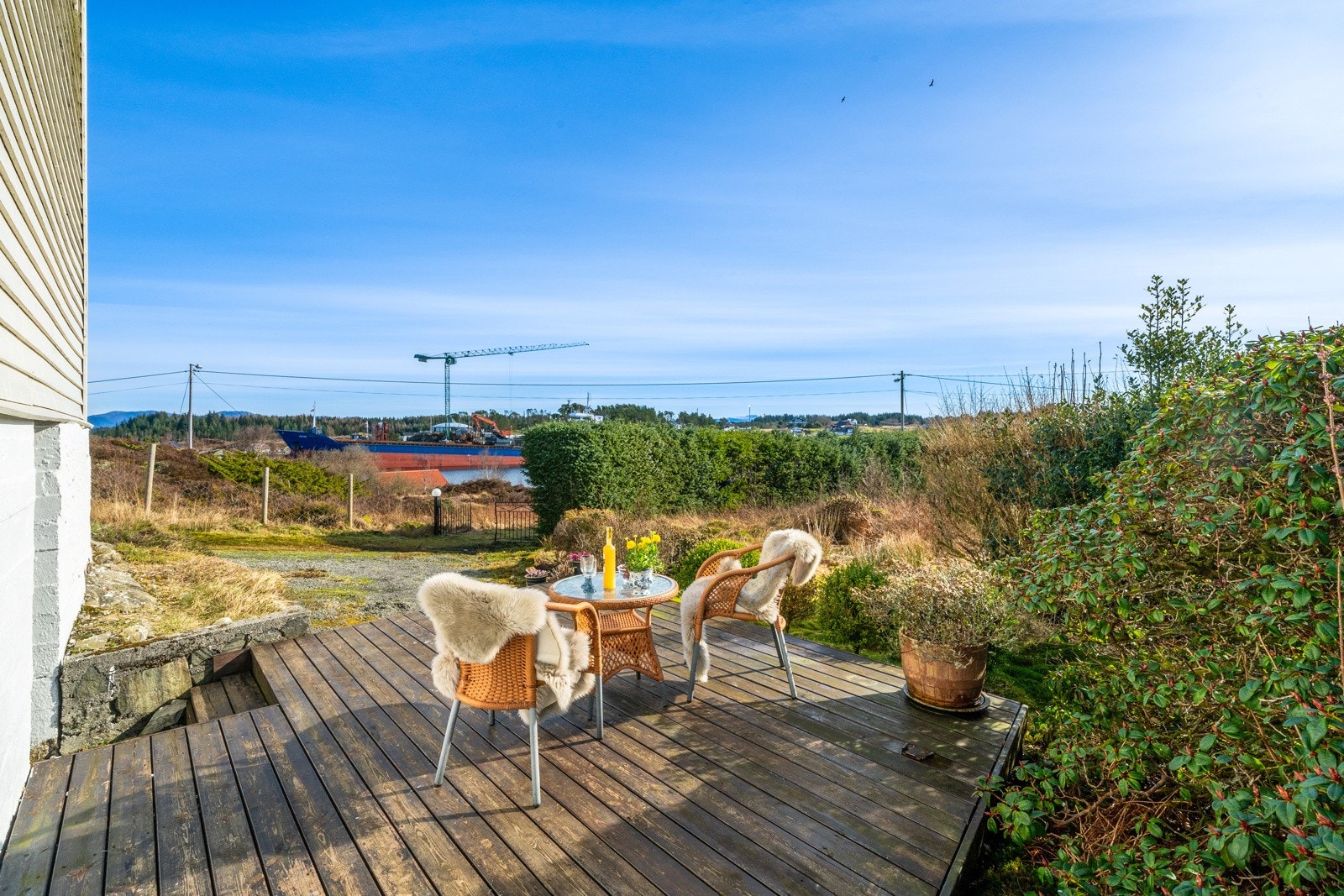 Rolig og fredelig uteområde, ideelt for å nyte friluftslivet Galleribilde