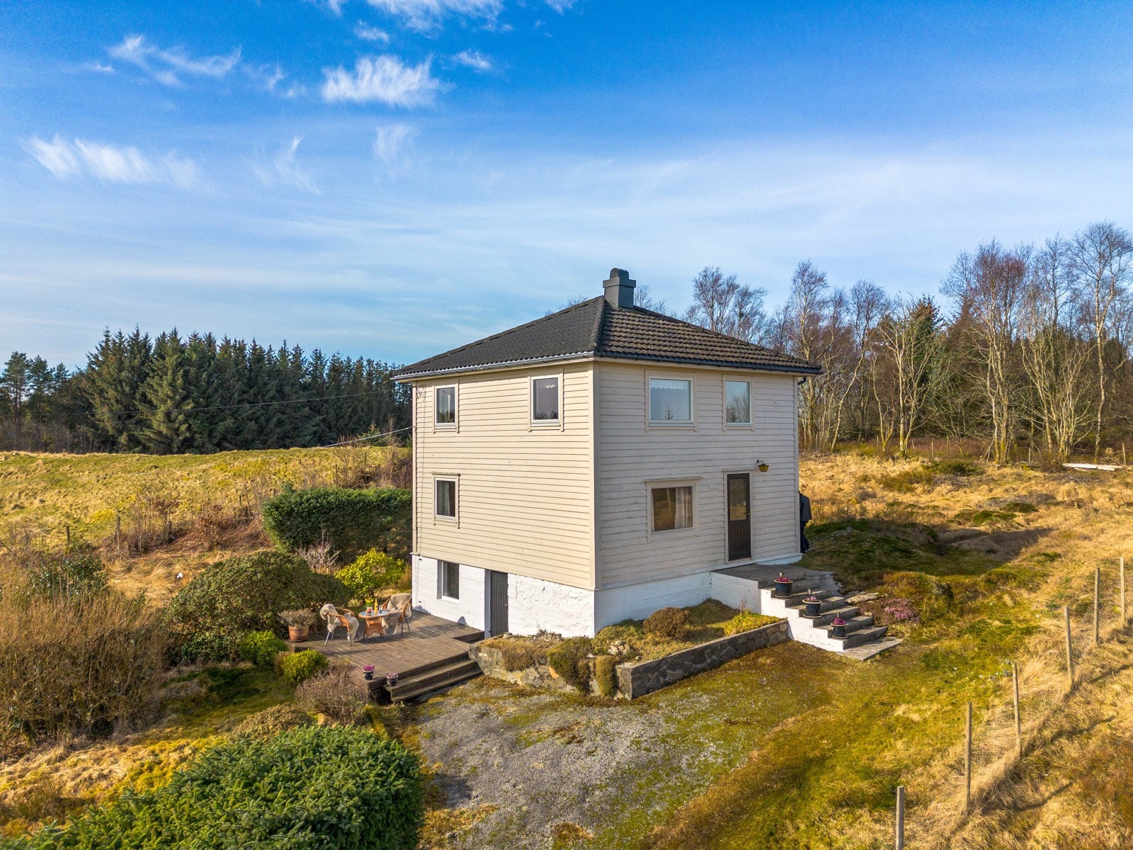 Koselig bolig med landlig beliggenhet i et rolig område på Fonnes Galleribilde