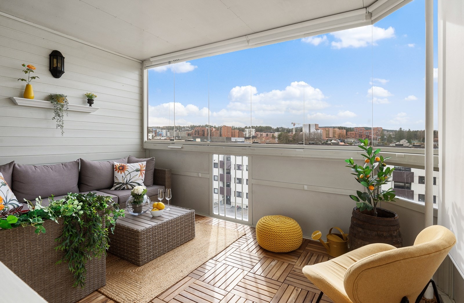 Velkommen til Sverres vei 33! Presentert av Andreas Motzfeldt Raasok // EiendomsMegler1. Galleribilde