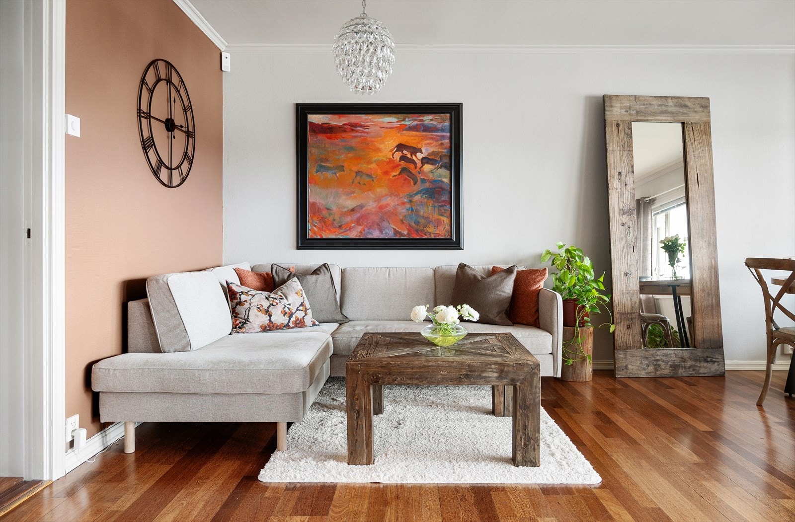 I stuen kan man innrede med en sofaseksjon og annen ønskelig innredning. Galleribilde