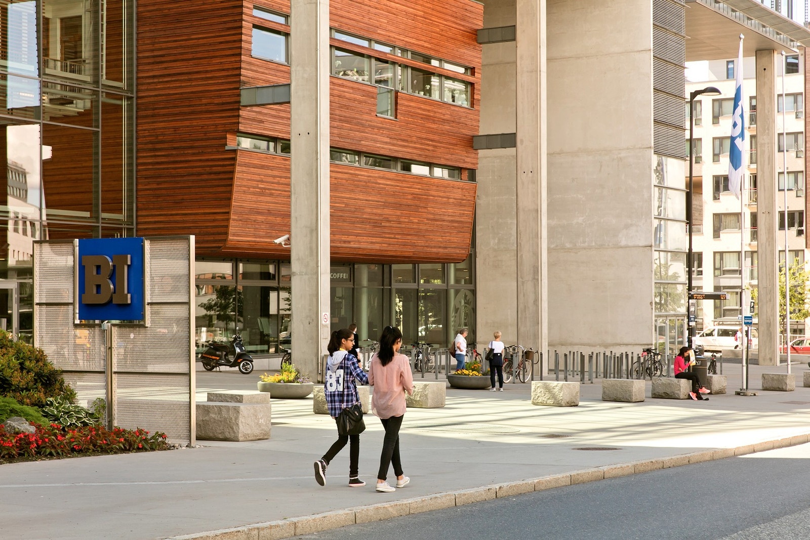 Handelshøyskolen BI nås på et blunk, hvilket er midt i blinken for deg som studerer. Galleribilde