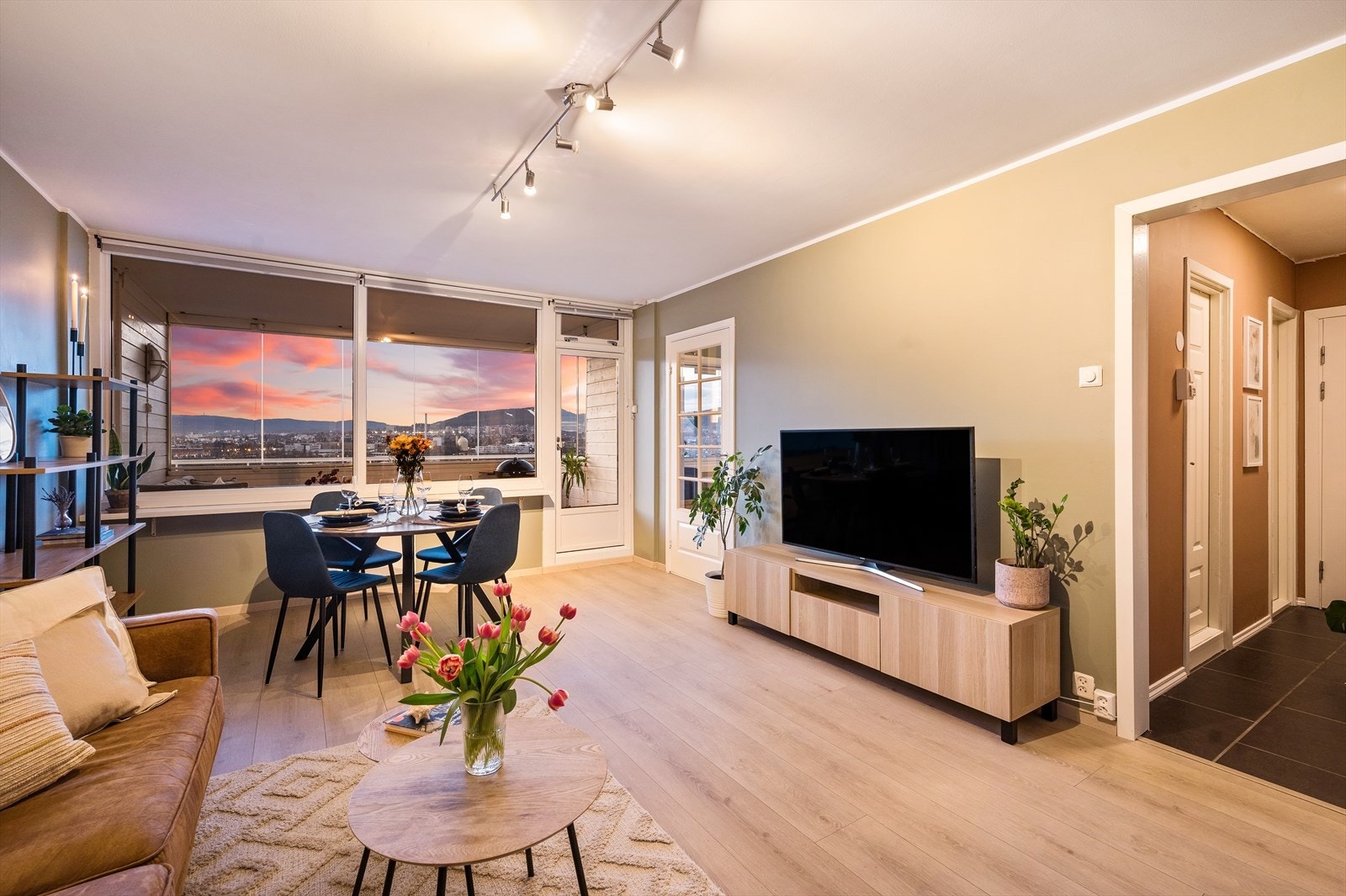 TV/bredbånd er inkludert i felleskostnadene. Galleribilde