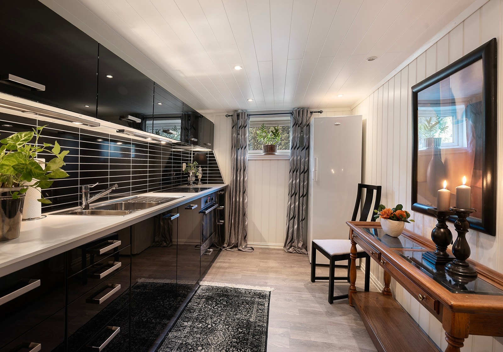 Stilig kjøkken Galleribilde