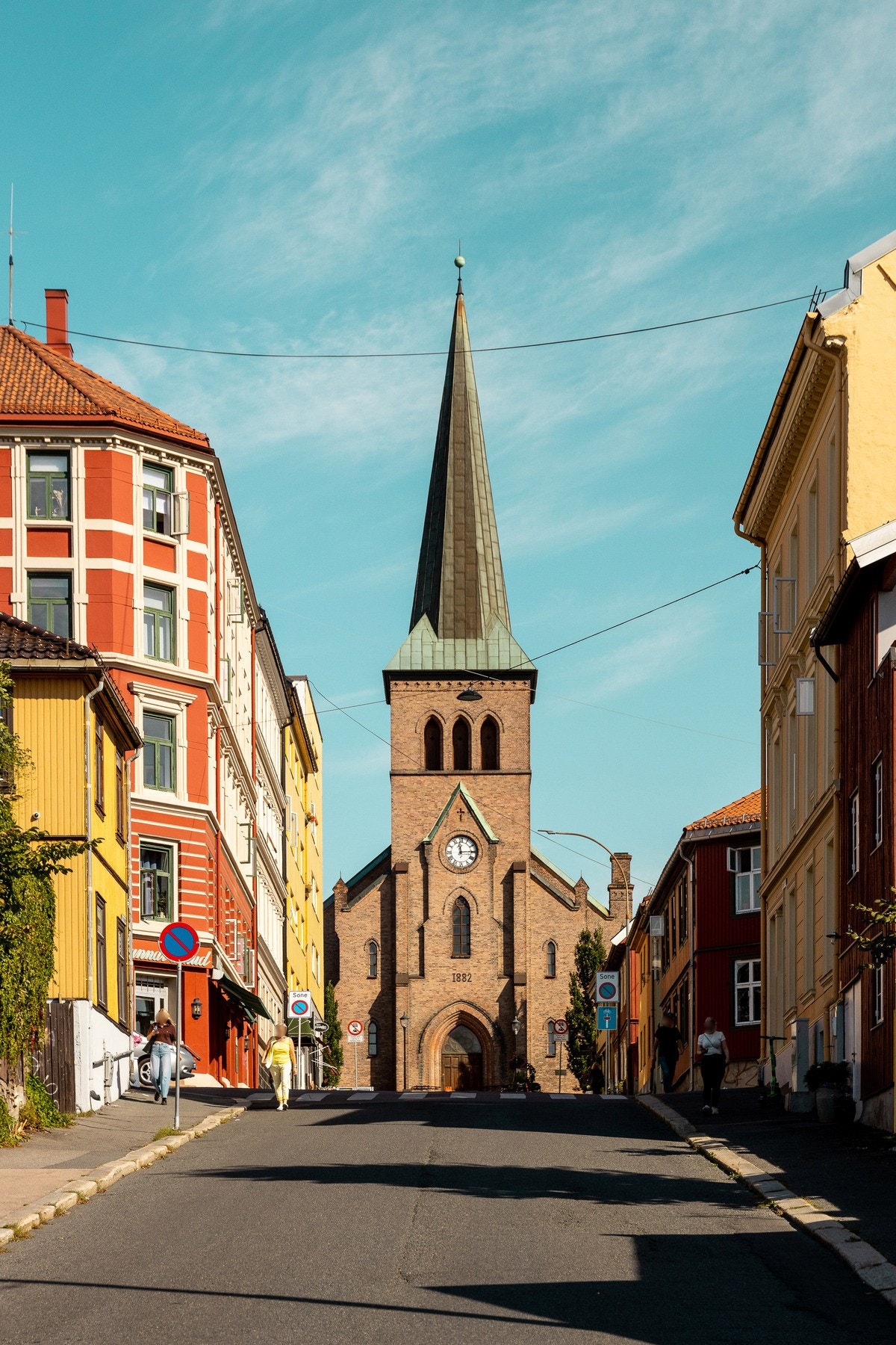 Kampen Kirke er et kjent landemerke. Galleribilde
