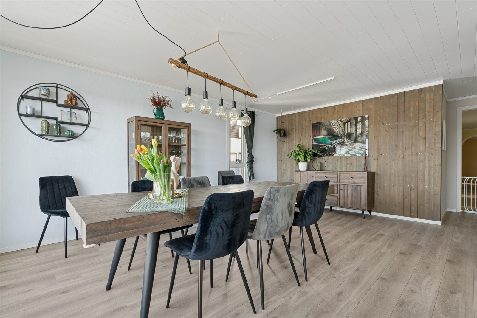 Stuen er det naturlige samlingspunktet. Galleribilde