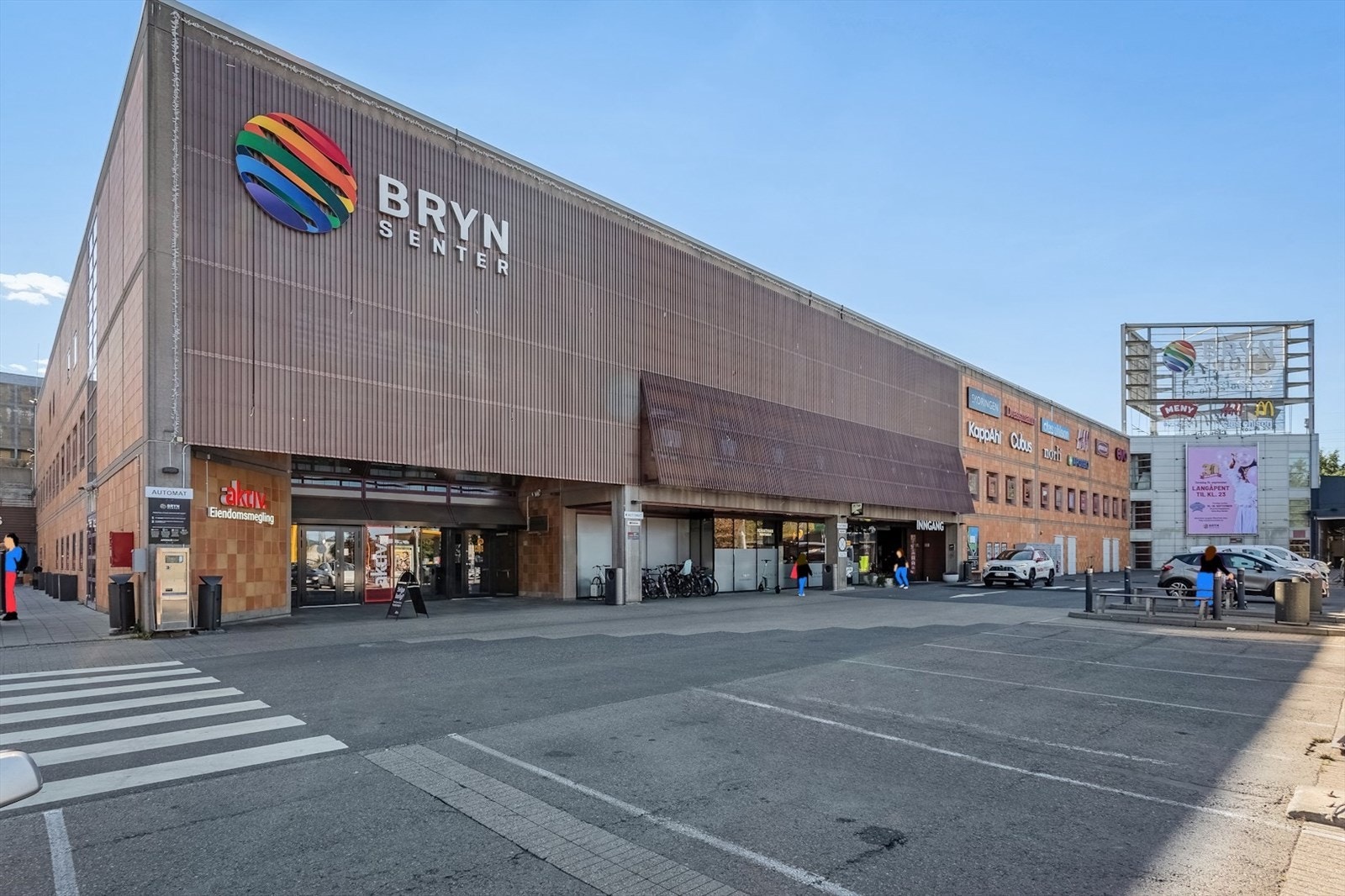 Bryn senter ligger også i nærheten. Galleribilde