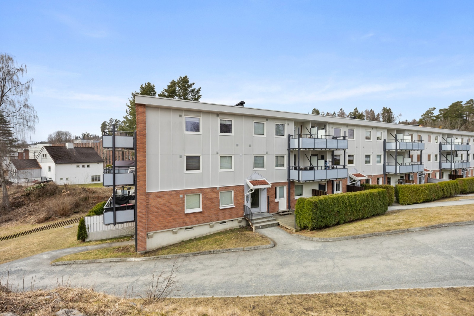 Inngangsparti Galleribilde