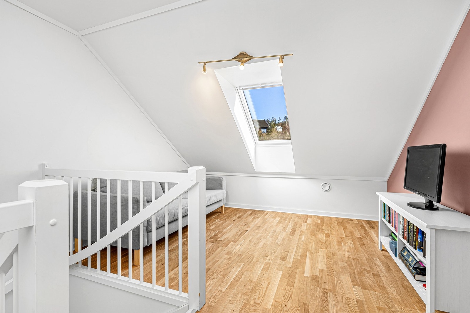 Innredet loftstue Galleribilde