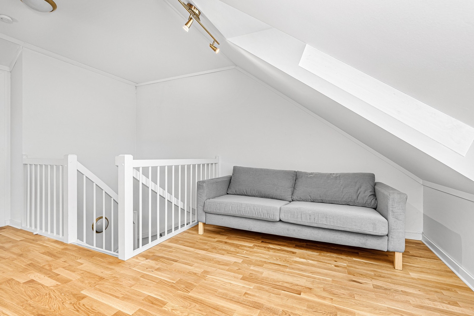 Innredet loftstue Galleribilde