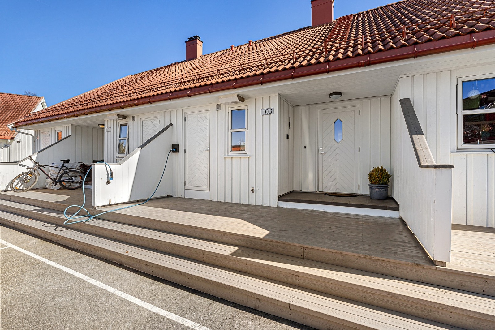 Boligens inngangsparti Galleribilde