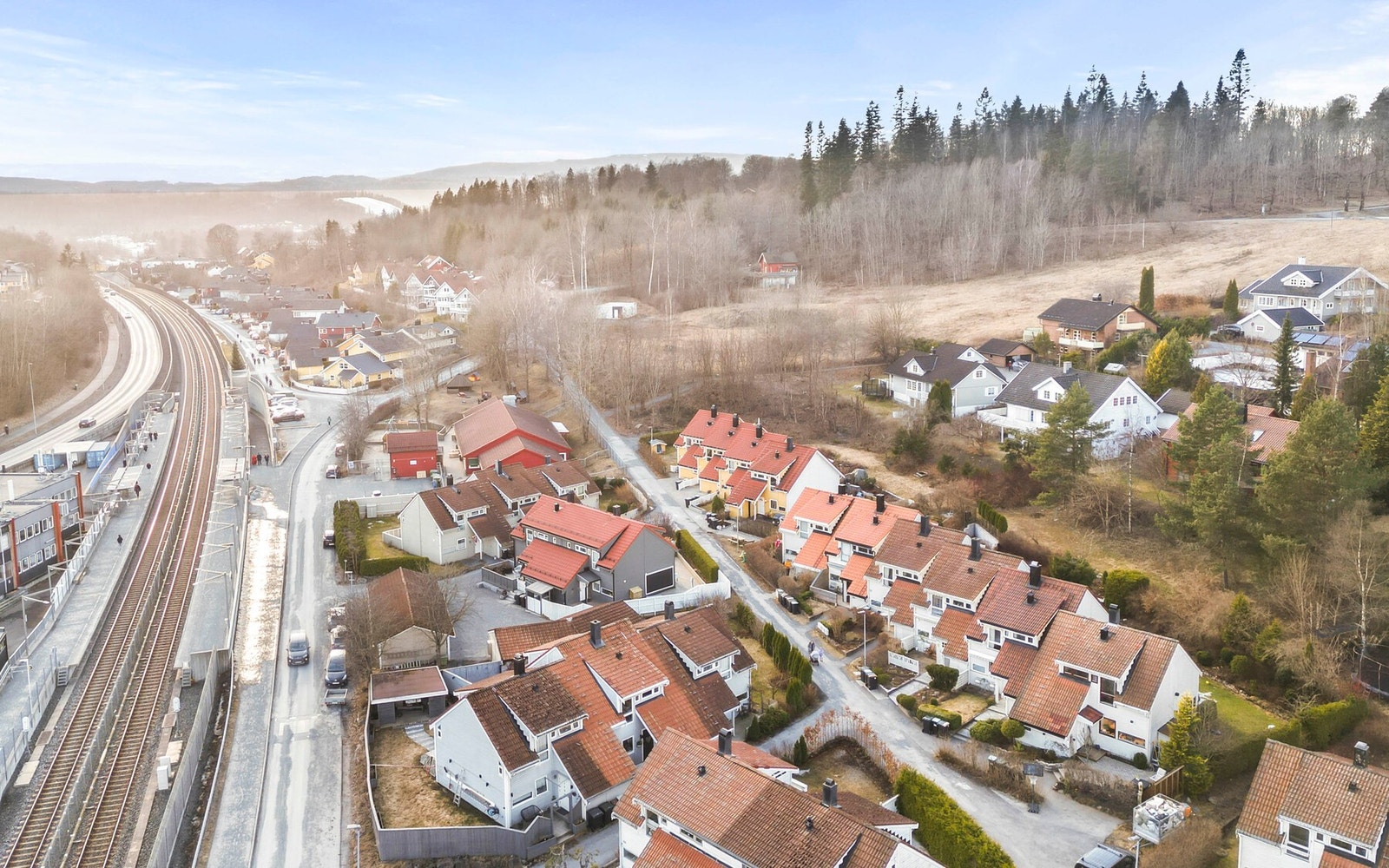 Et meget trivelig boligfelt som legger opp til et sosialt og hyggelig nabomiljø. Galleribilde