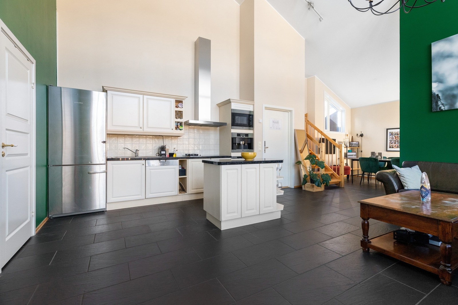 God takhøyde som gir en god romfølelse Galleribilde