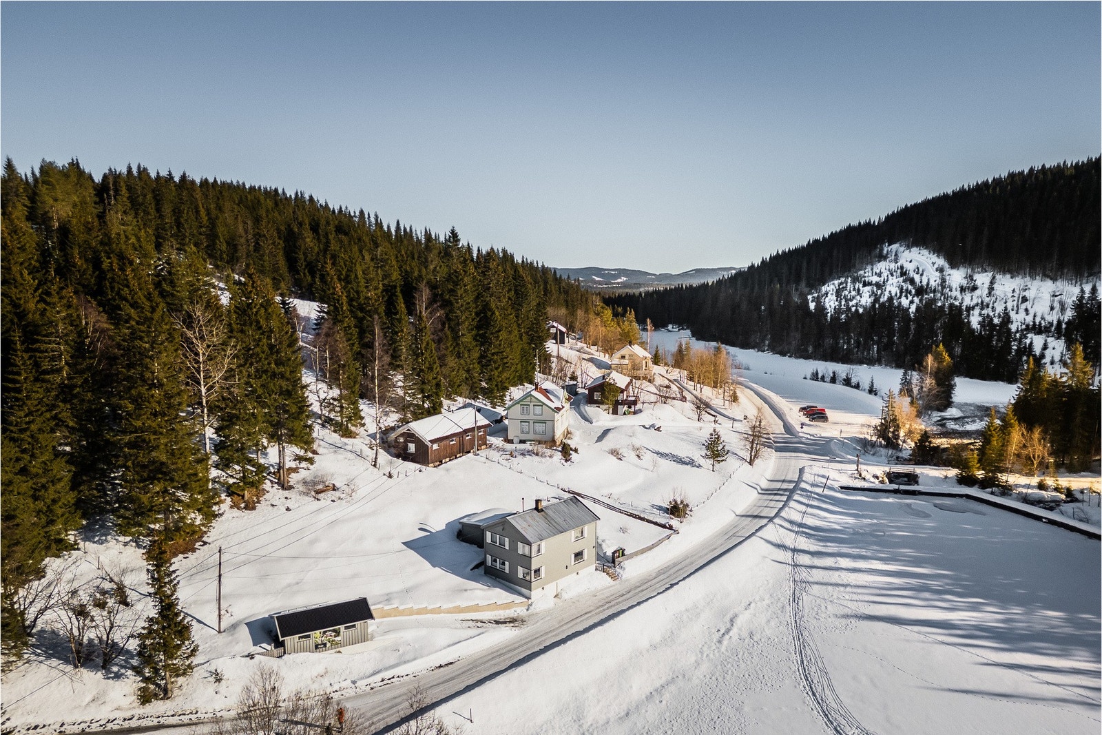 Godkjent ny adkomst via sidevei. Galleribilde