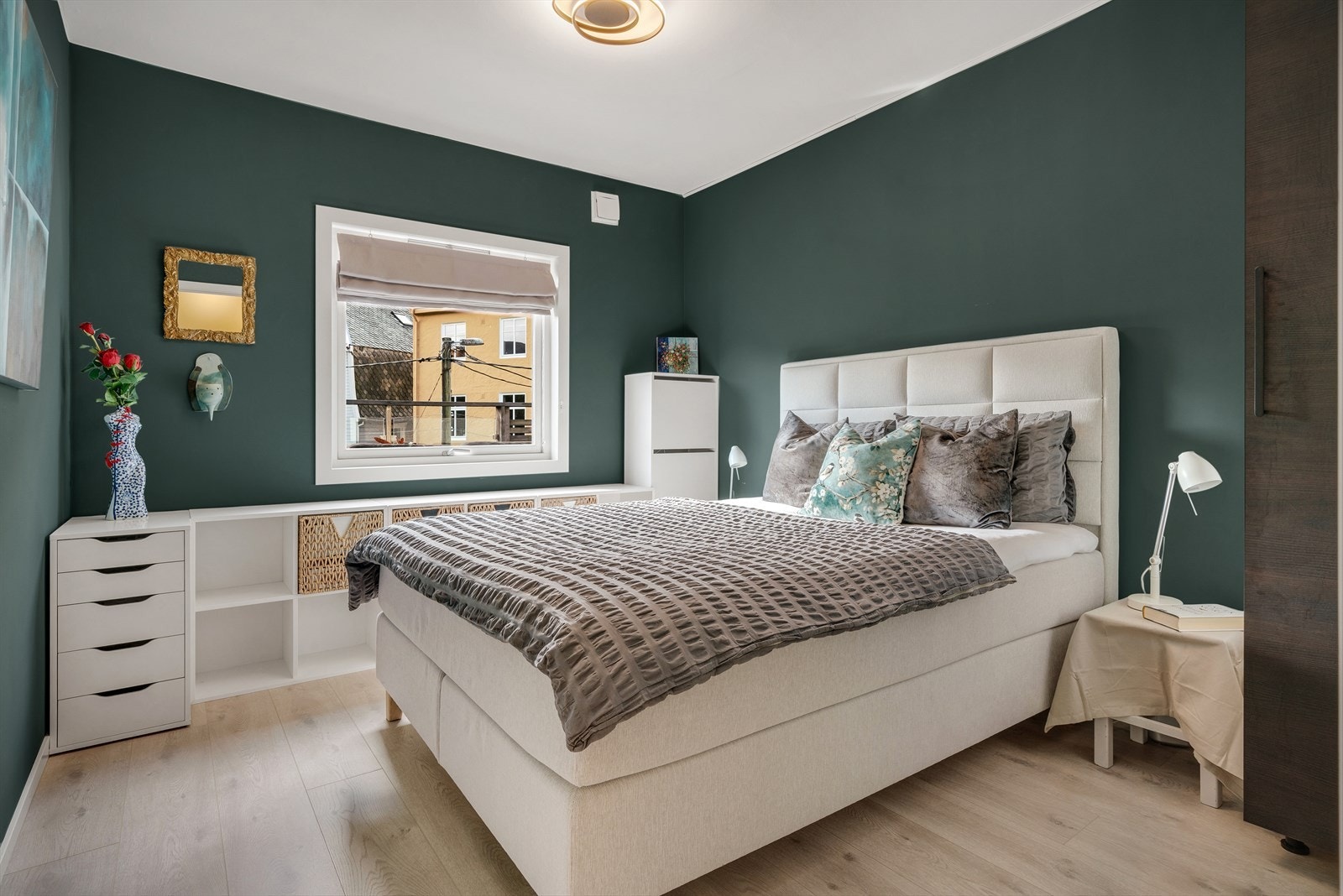 - Soverom 2 måler 9,9m² - Galleribilde