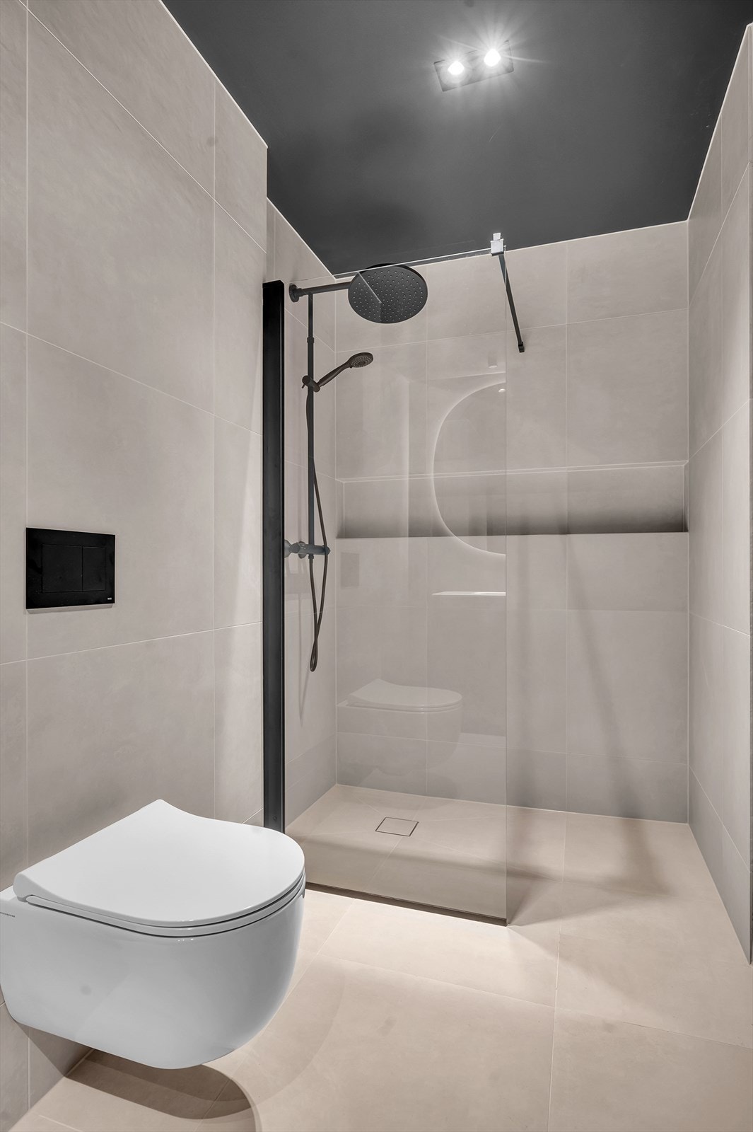 Bad i hovedetasjen Galleribilde