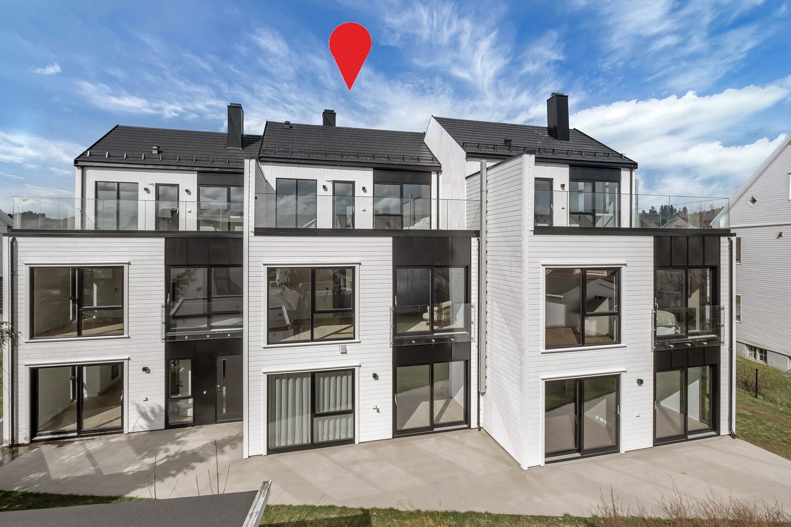 Boligen ligger meget sentralt til på Lund med gode solforhold og fin uteplass! Galleribilde