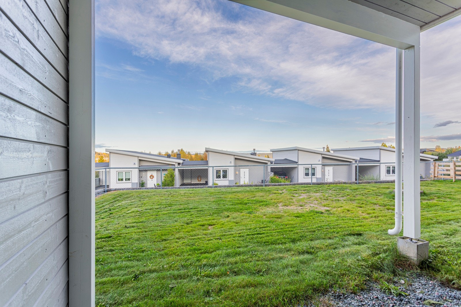 Utgang til hage fra soverommet Galleribilde