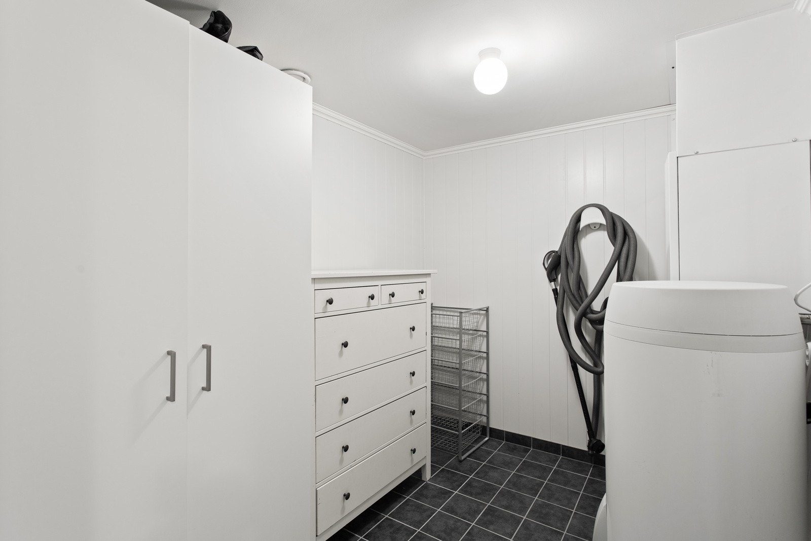 Praktisk teknisk rom - Sentralstøvsuger Galleribilde