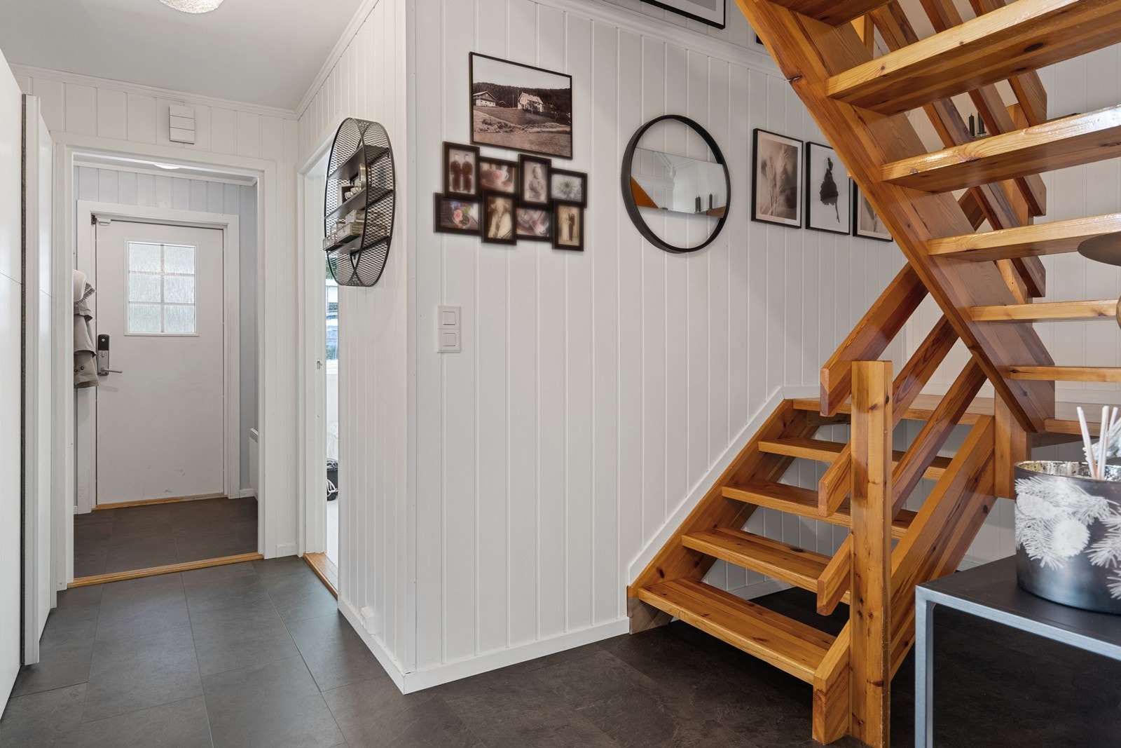 Inngang/Entré Galleribilde