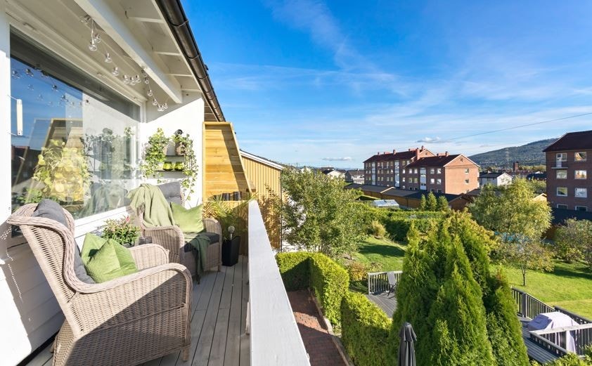 Fin utsikt med stor avstand til nabobebyggelse Galleribilde