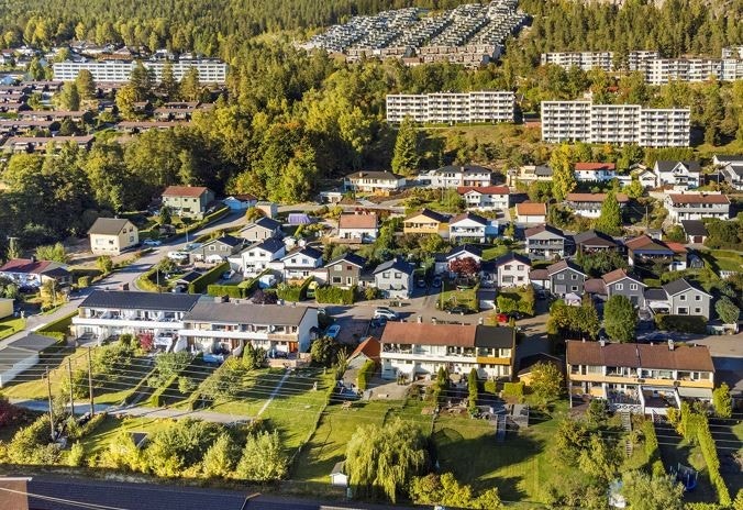 Egen hageparsell på 305 kvm med opparbeidet hage Galleribilde