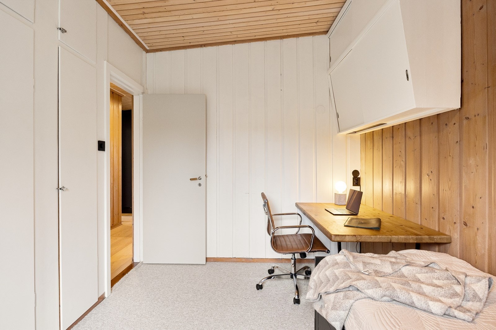 Dette rommet er også stort nok til å romme et tilhørende kontor. Galleribilde