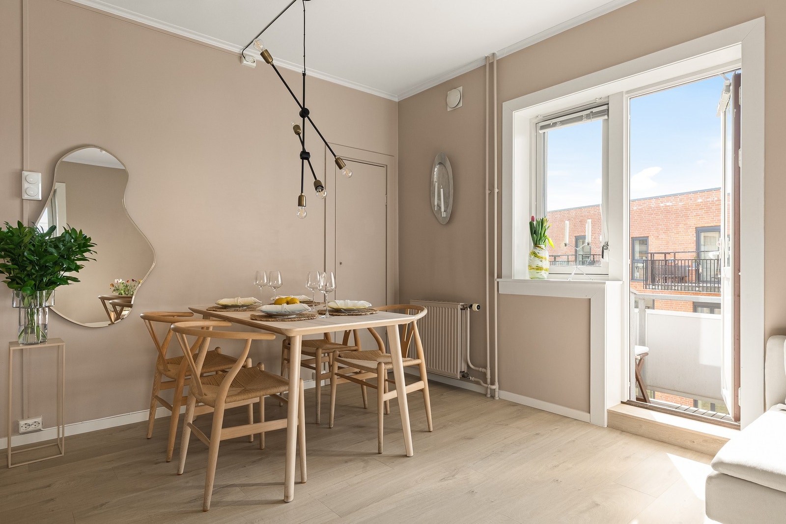 Delikat og lys 2-roms hjørneleilighet. Galleribilde