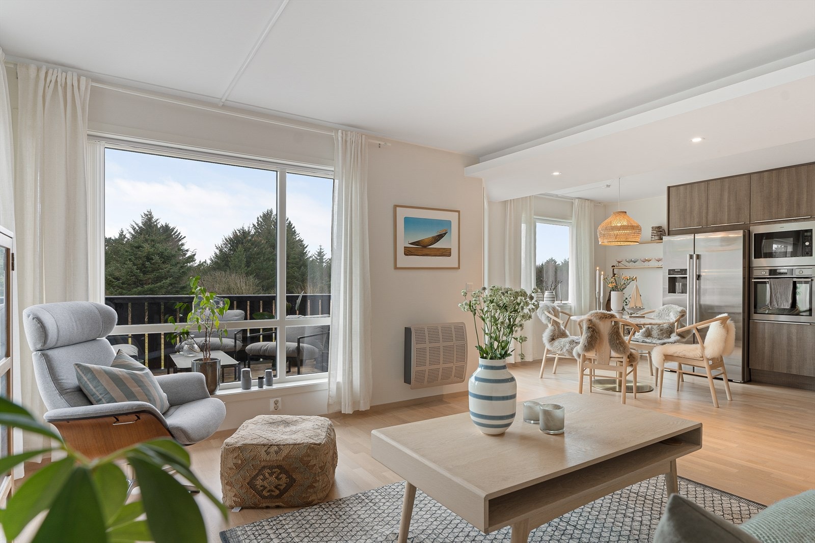 Velkommen til Fagervollvegen 44 D - Presentert av Christoffer Frøyland i Meglerhuset Rele Galleribilde