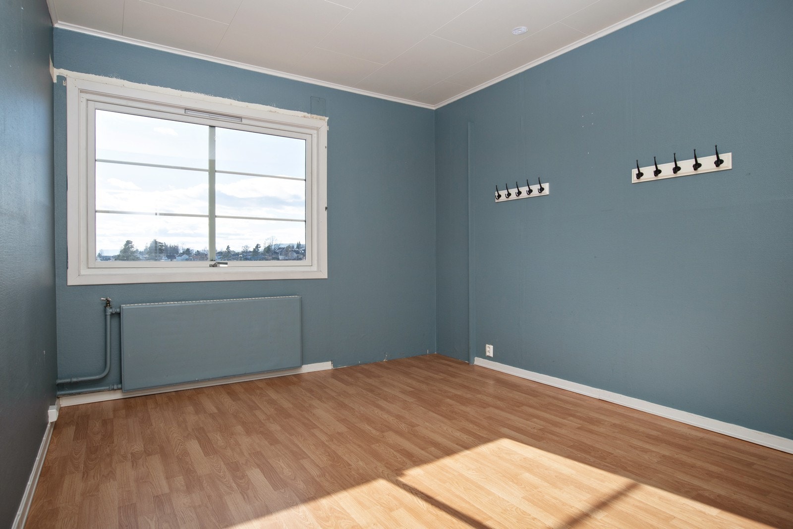 Stort soverom i 2. etasje med flott utsikt Galleribilde