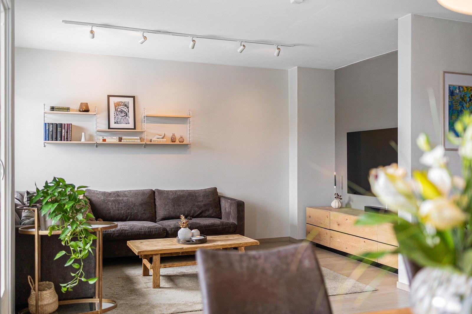 Den gode planløsningen gjør at nye eiere kan sette sitt eget preg på inventar Galleribilde
