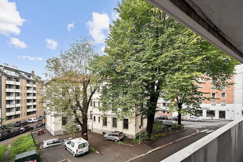 Utsikt fra balkong Galleribilde