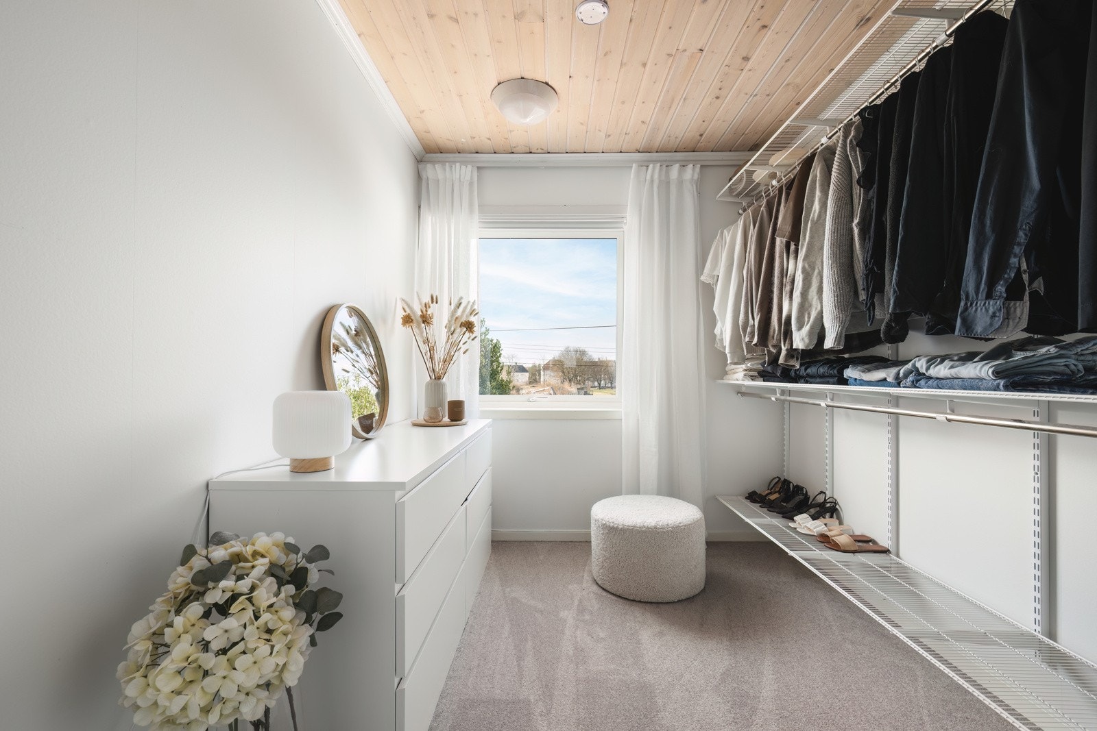 Walkin / soverom Galleribilde