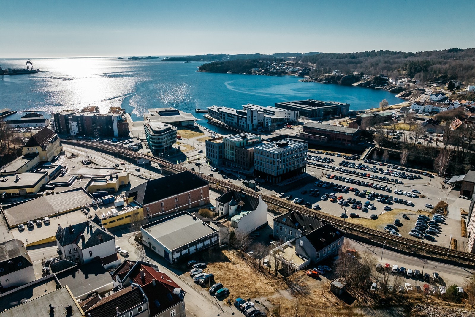 Her har du nærhet til Larviksfjorden, Bøkeskogen og alt annet Larvik sentrum har å by på! Galleribilde