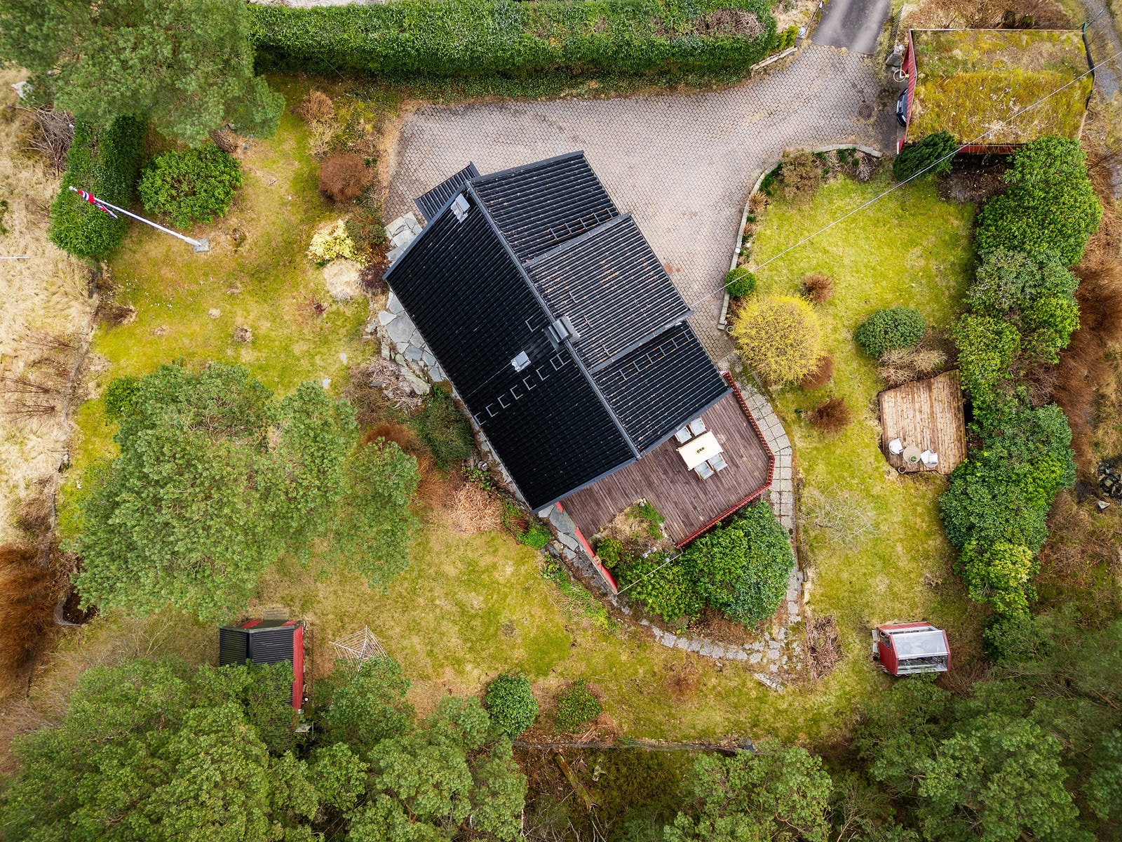 - En sjarmerende tomt i et fredelig område - Galleribilde