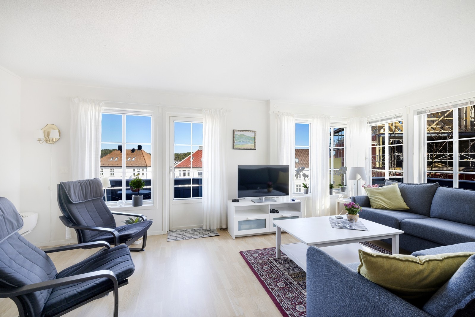 Lys og fin stue Galleribilde