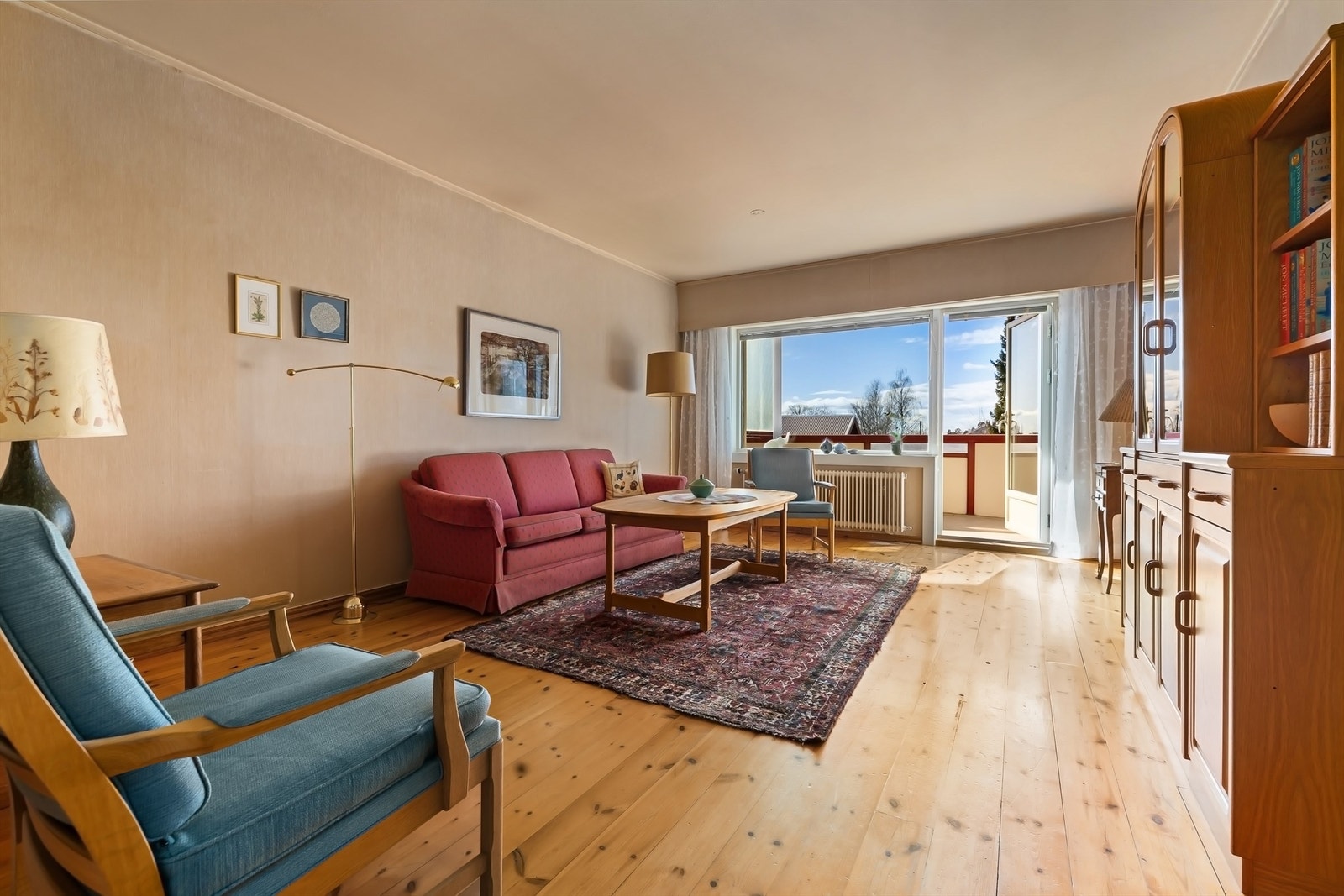 Leiligheten har moderniseringsbehov og er fullspekket av muligheter Galleribilde