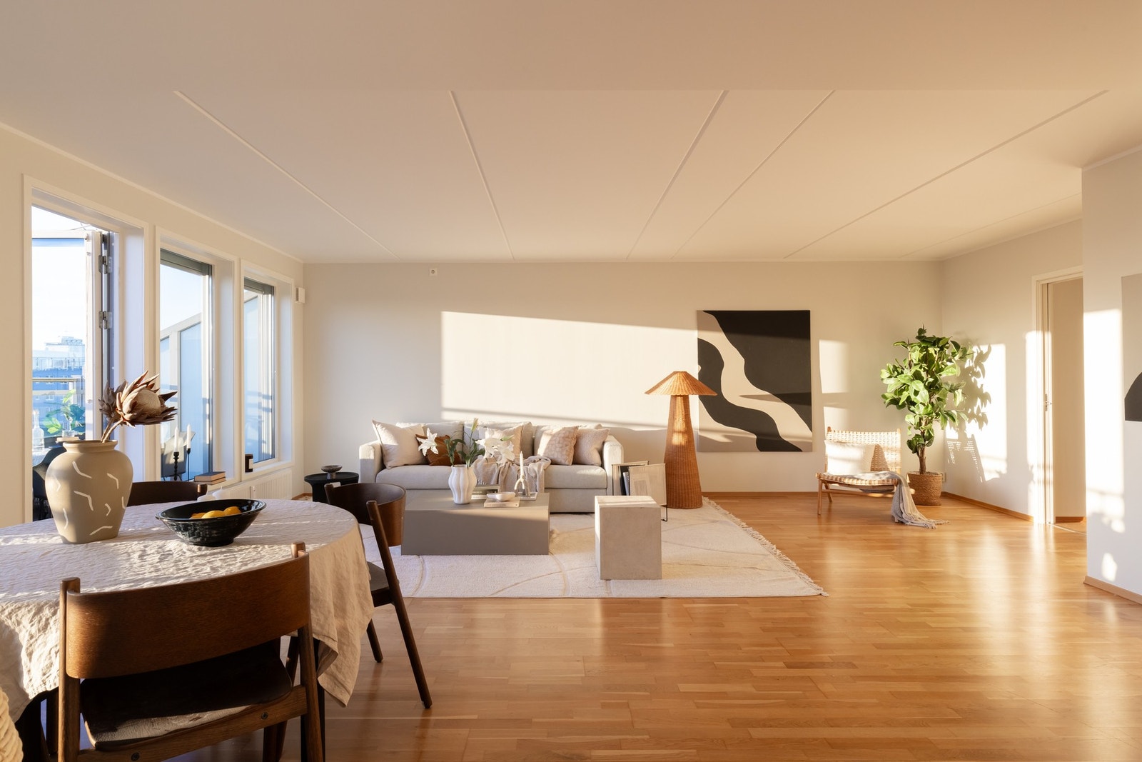 A-konto oppvarming, varmtvann og strøm er inkludert i felleskostnadene. Galleribilde