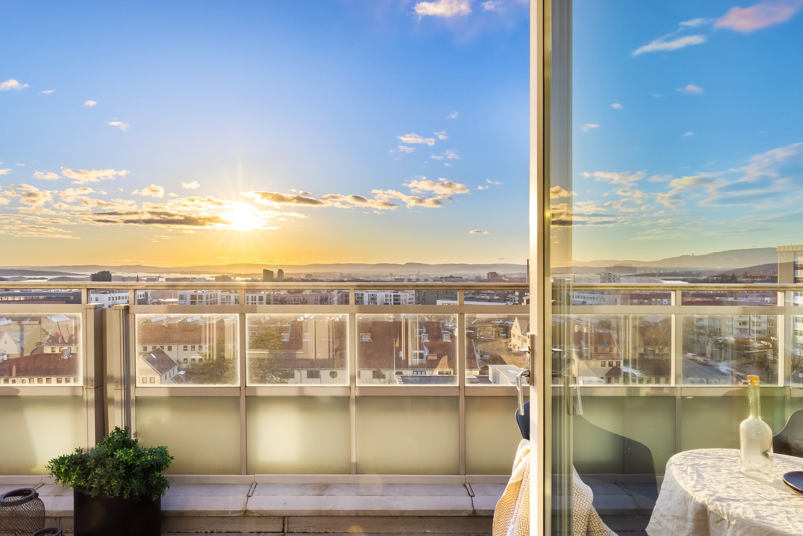 Utsikten på dagtid! Galleribilde