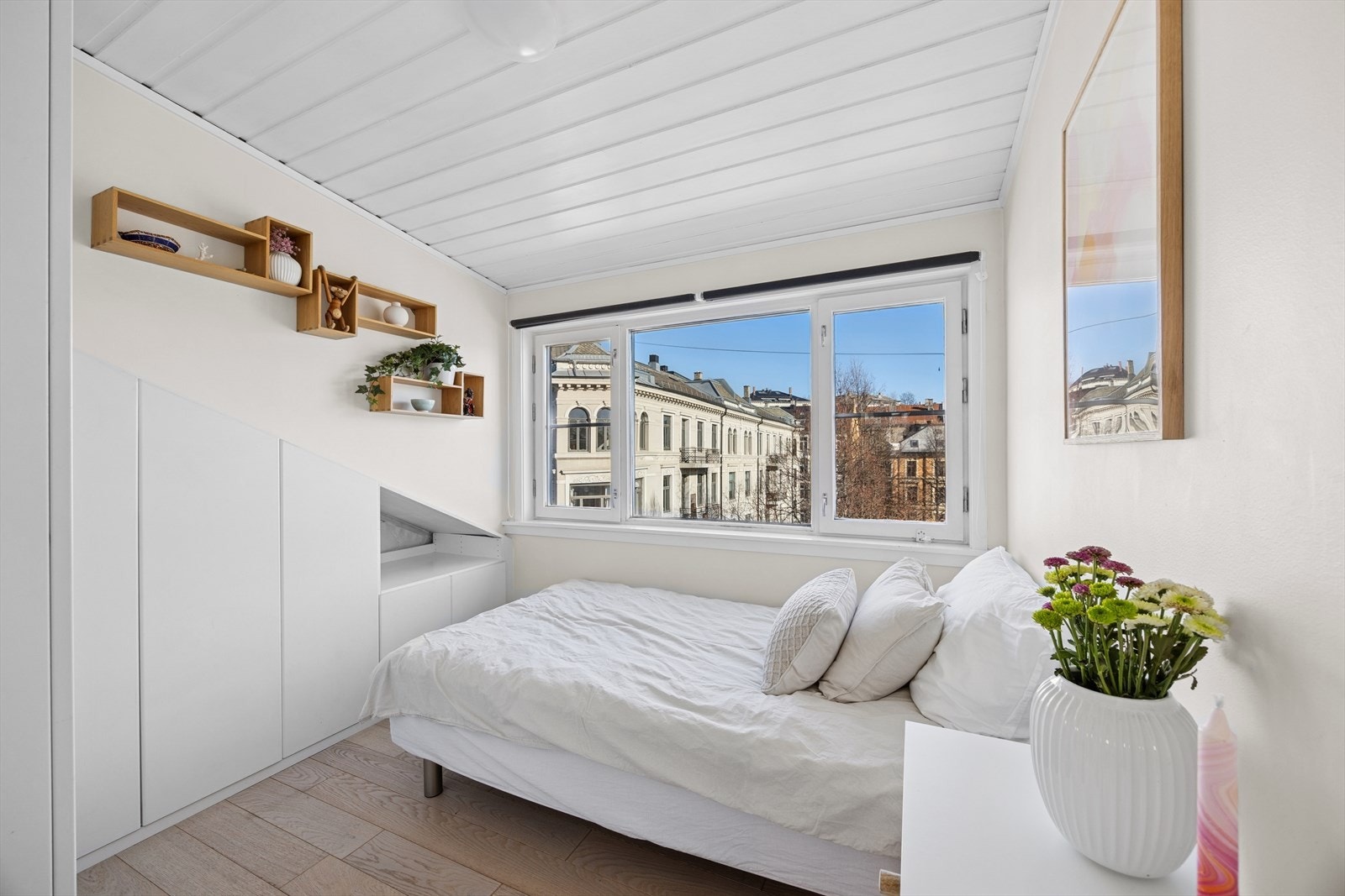 Soverom 2 fungerer fint som barnerom, gjesterom eller hjemmekontor. Galleribilde