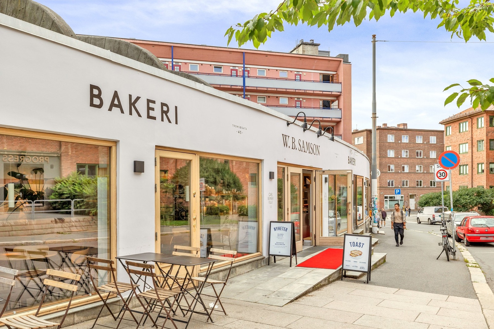 Området byr på flere hyggelig cafeer og serveringssteder Galleribilde