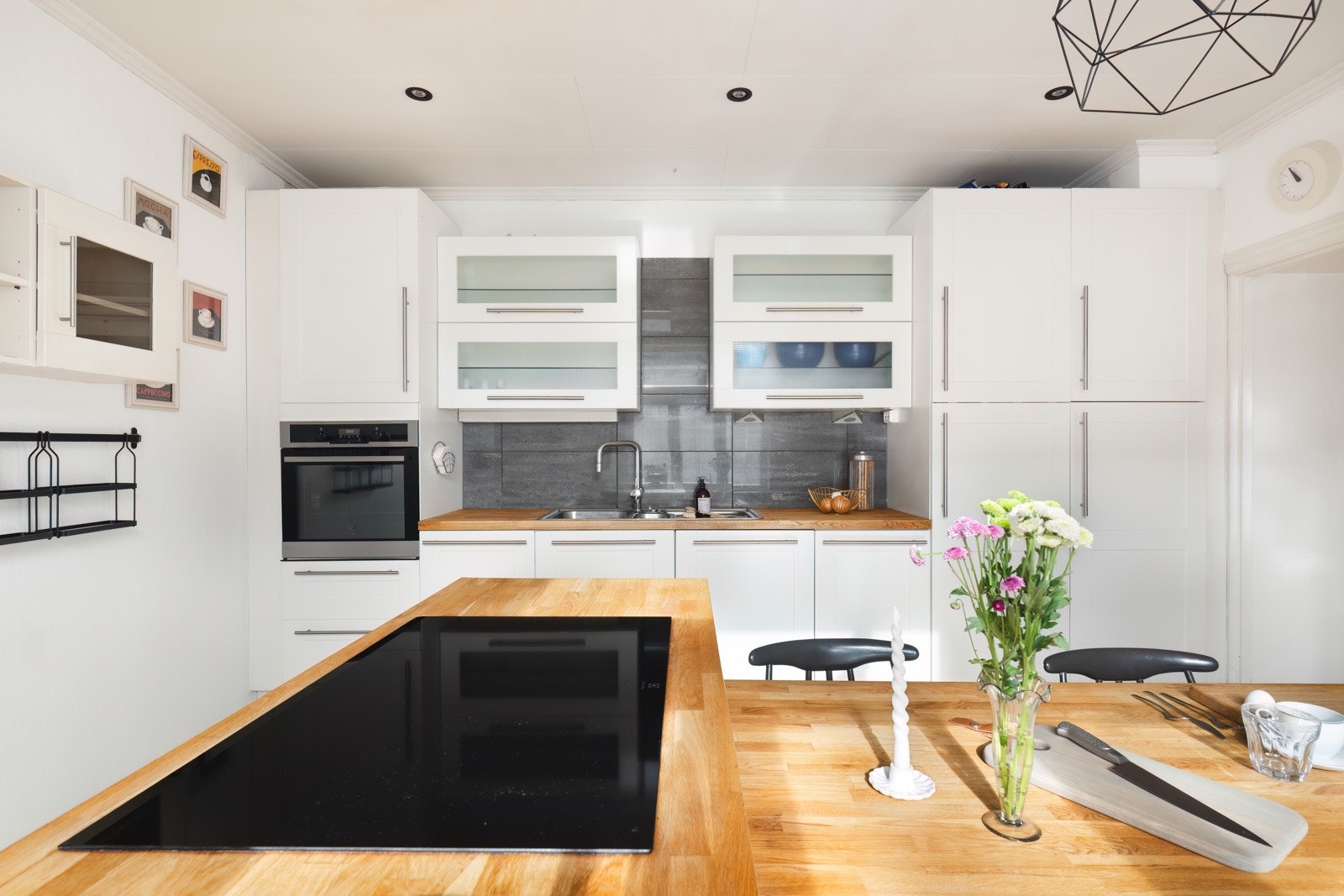 Innholdsrikt og moderne kjøkken, Nye hvitevarer fra Elkjøp 2013 Galleribilde