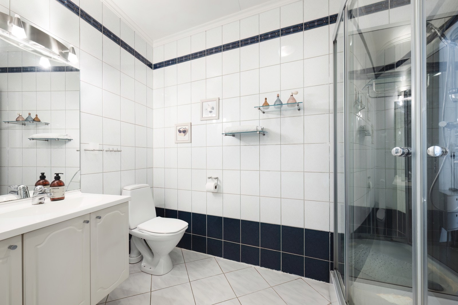 Bad i hovedetasjen Galleribilde