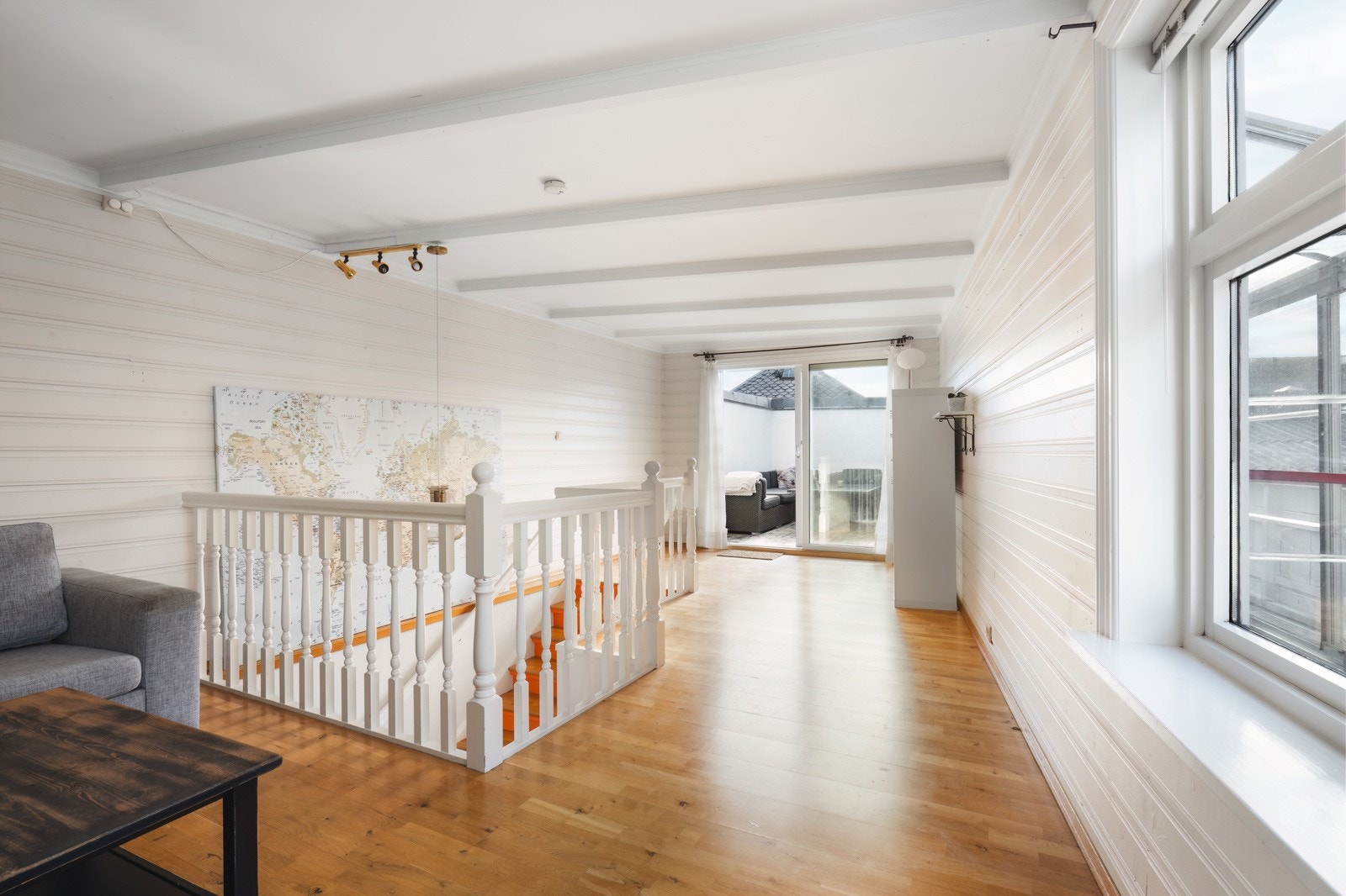 Loftstue m/utgang takterrasse Galleribilde